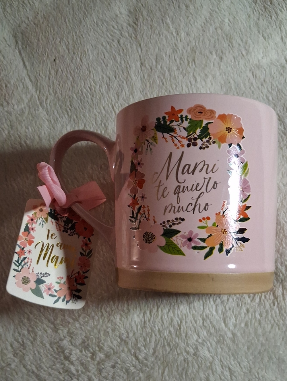 Pink Floral "Mami te quiero mucho" Ceramic Mug